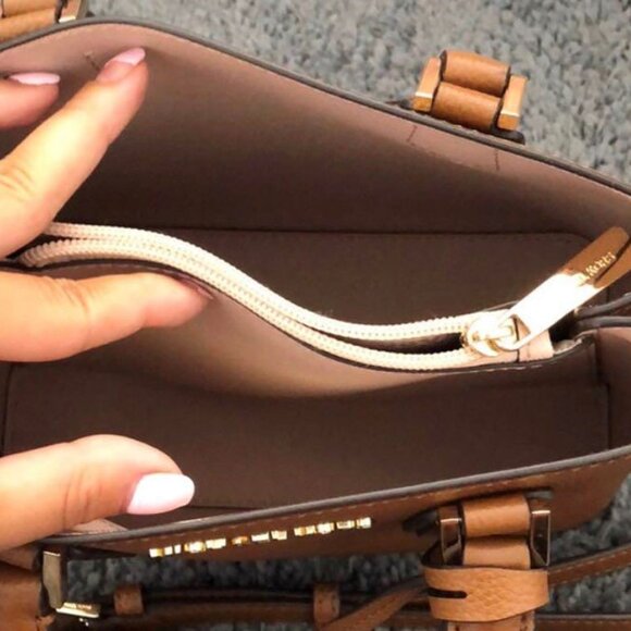 New Michael Kors MK ADELE MD MESSENGER Luggage Brown Leather Small Handbag - Picture 7 of 9